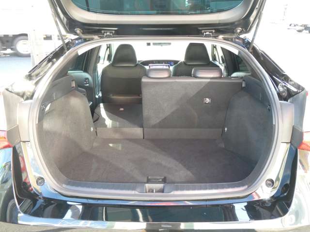 トヨタ プリウス １．８ Ｓ ツーリングセレクション R1年 (関東) 99