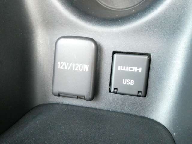 トヨタ プリウス １．８ Ｓ ツーリングセレクション R1年 (関東) 99