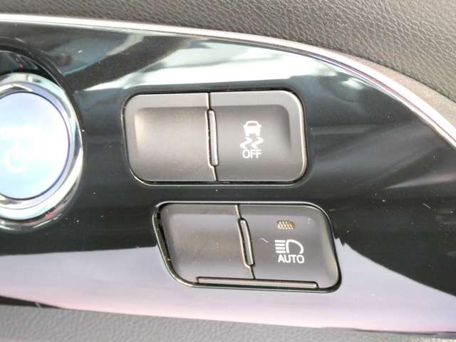 トヨタ プリウス １．８ Ｓ ツーリングセレクション R1年 (関東) 99