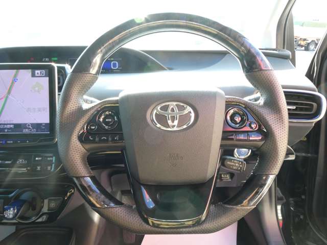 トヨタ プリウス １．８ Ｓ ツーリングセレクション R1年 (関東) 99