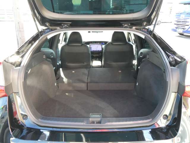 トヨタ プリウス １．８ Ｓ ツーリングセレクション R1年 (関東) 99