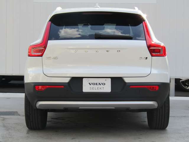 ボルボ ＸＣ４０ アルティメット Ｂ４ ＡＷＤ ４ＷＤ R5年 (関東) 99