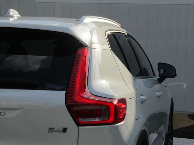 ボルボ ＸＣ４０ アルティメット Ｂ４ ＡＷＤ ４ＷＤ R5年 (関東) 99