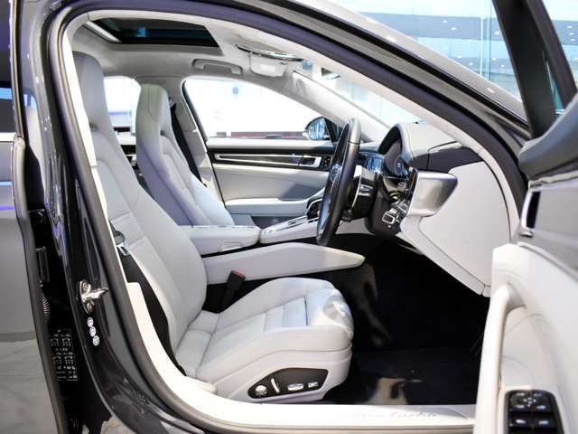 ポルシェ パナメーラ ターボ ＰＤＫ ４ＷＤ H29年 (関東) 99