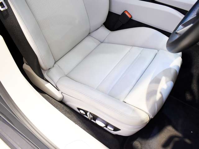 ポルシェ パナメーラ ターボ ＰＤＫ ４ＷＤ H29年 (関東) 99