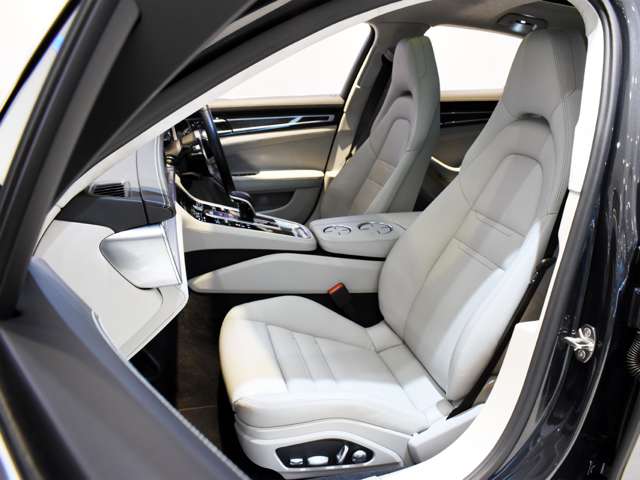 ポルシェ パナメーラ ターボ ＰＤＫ ４ＷＤ H29年 (関東) 99