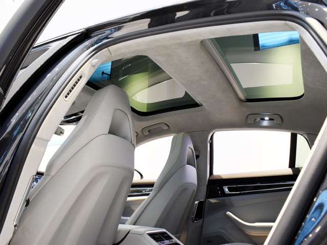 ポルシェ パナメーラ ターボ ＰＤＫ ４ＷＤ H29年 (関東) 99