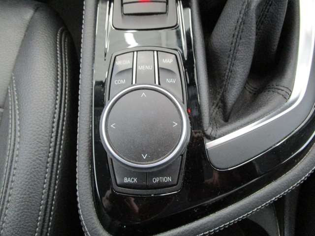 ＢＭＷ ２シリーズアクティブツアラー ２１８Ｄ ラグジュアリー ディーゼルターボ H30年 (近畿) 99