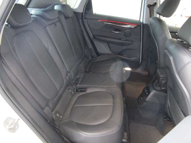 ＢＭＷ ２シリーズアクティブツアラー ２１８Ｄ ラグジュアリー ディーゼルターボ H30年 (近畿) 99