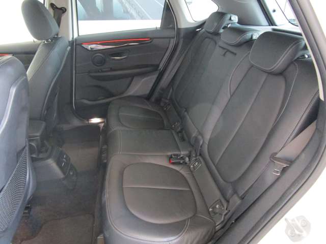 ＢＭＷ ２シリーズアクティブツアラー ２１８Ｄ ラグジュアリー ディーゼルターボ H30年 (近畿) 99