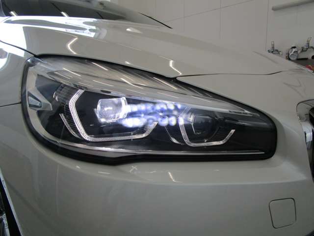 ＢＭＷ ２シリーズアクティブツアラー ２１８Ｄ ラグジュアリー ディーゼルターボ H30年 (近畿) 99