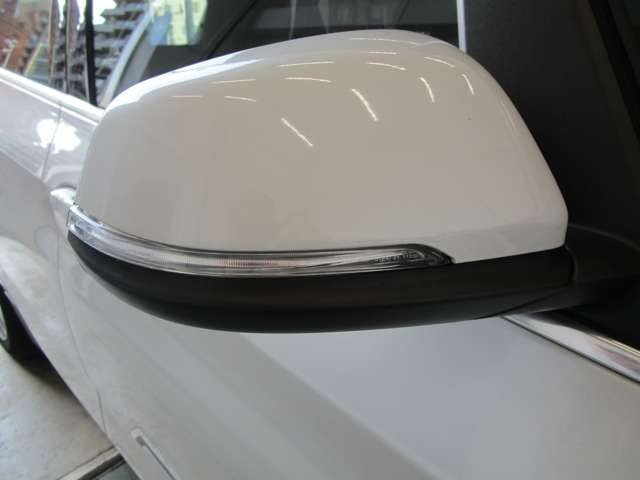 ＢＭＷ ２シリーズアクティブツアラー ２１８Ｄ ラグジュアリー ディーゼルターボ H30年 (近畿) 99