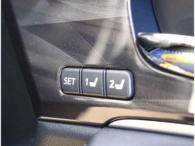 トヨタ クラウン　ハイブリッド ハイブリッド ２．５ Ｇ H25年 (関東) 99