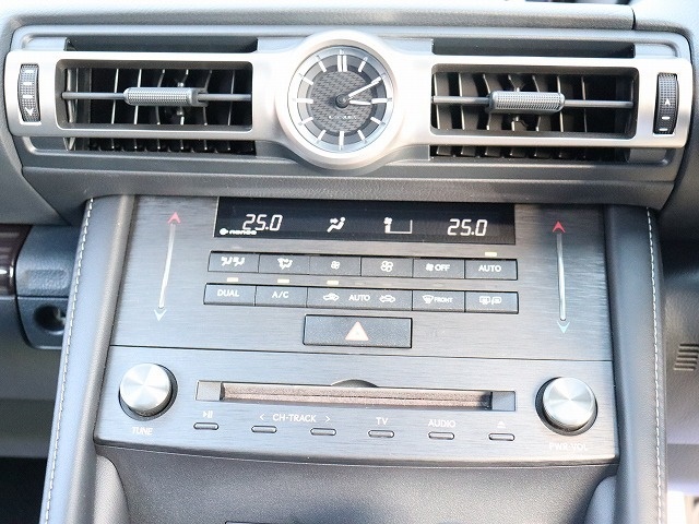 レクサス ＲＣ３００ｈ Ｆスポーツ R1年 (関東) 99