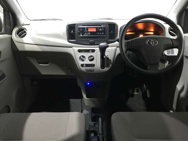 トヨタ ピクシス　エポック ６６０ ＬＦ ４ＷＤ H27年 (北海道) 99