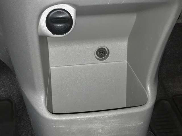 トヨタ ピクシス　エポック ６６０ ＬＦ ４ＷＤ H27年 (北海道) 99