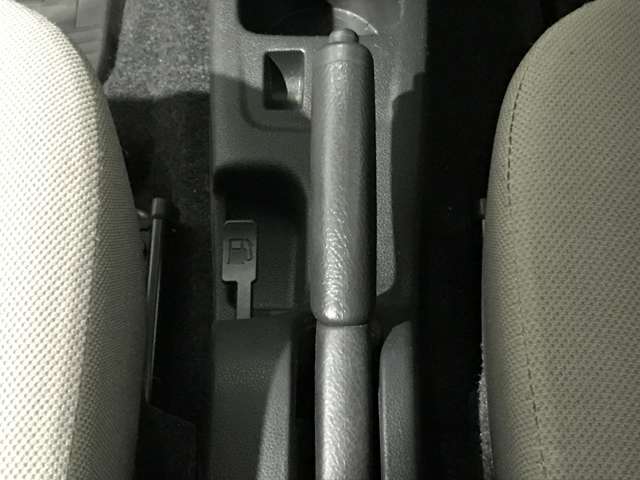 トヨタ ピクシス　エポック ６６０ ＬＦ ４ＷＤ H27年 (北海道) 99