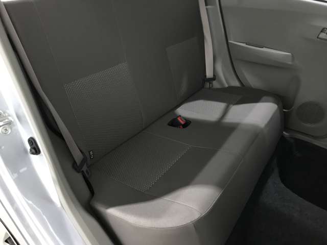 トヨタ ピクシス　エポック ６６０ ＬＦ ４ＷＤ H27年 (北海道) 99