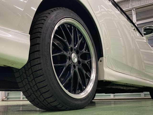 トヨタ クラウンアスリート ２．５ Ｉ－ＦＯＵＲ ４ＷＤ H22年 (北海道) 99