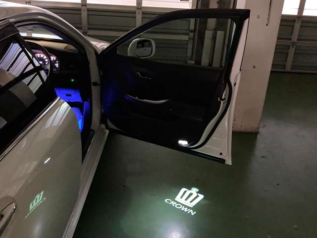 トヨタ クラウンアスリート ２．５ Ｉ－ＦＯＵＲ ４ＷＤ H22年 (北海道) 99