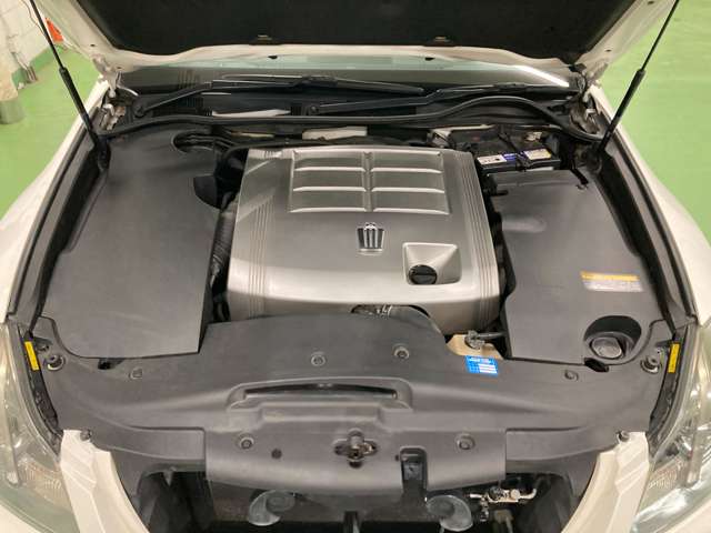 トヨタ クラウンアスリート ２．５ Ｉ－ＦＯＵＲ ４ＷＤ H22年 (北海道) 99