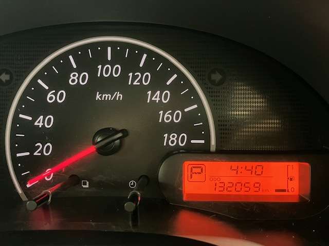 日産 マーチ １．２ Ｘ ＦＯＵＲ ４ＷＤ H27年 (北海道) 99