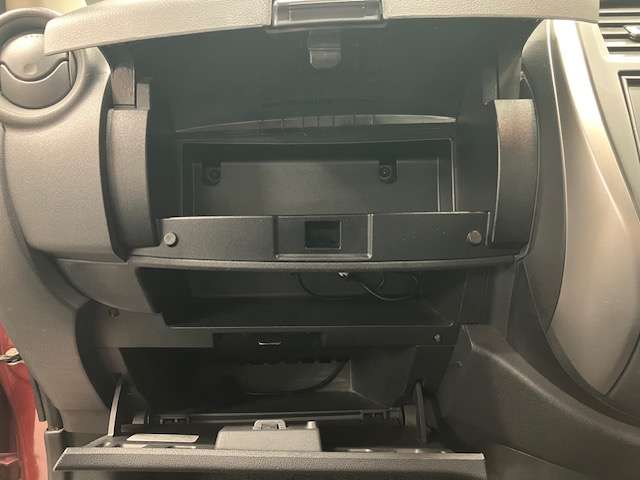 日産 マーチ １．２ Ｘ ＦＯＵＲ ４ＷＤ H27年 (北海道) 99