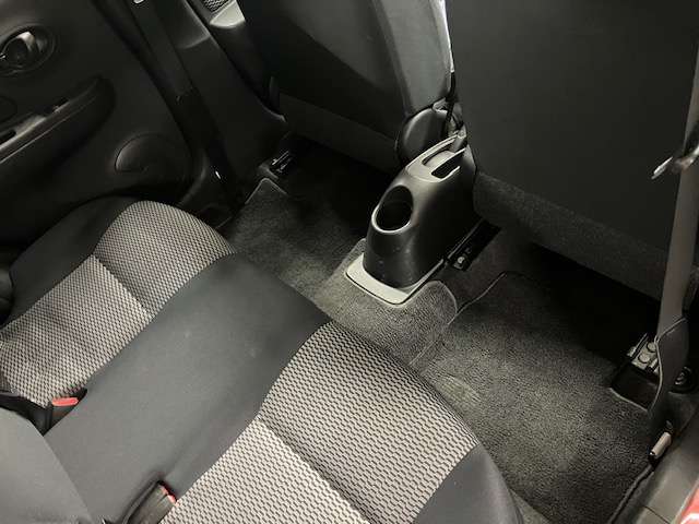 日産 マーチ １．２ Ｘ ＦＯＵＲ ４ＷＤ H27年 (北海道) 99