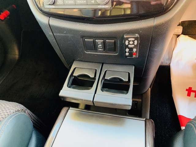 日産 エルグランド ２．５ ２５０ハイウェイスター H22年 (東北) 99