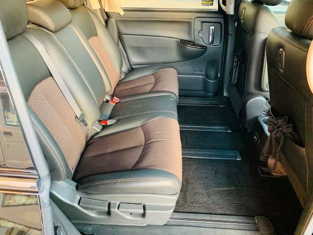 日産 エルグランド ２．５ ２５０ハイウェイスター H22年 (東北) 99