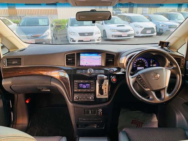 日産 エルグランド ２．５ ２５０ハイウェイスター H22年 (東北) 99