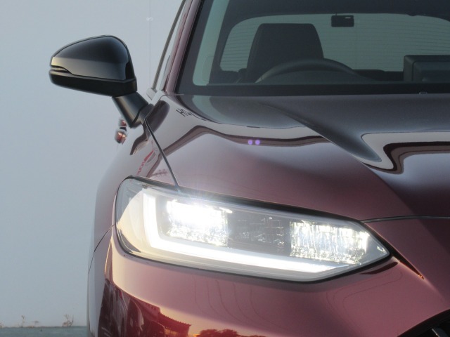 ホンダ ＺＲ－Ｖ ２．０ Ｅ：ＨＥＶ Ｘ R4年 (関東) 99