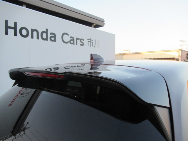 ホンダ ＺＲ－Ｖ ２．０ Ｅ：ＨＥＶ Ｘ R4年 (関東) 99