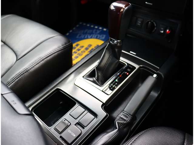 トヨタ ランドクルーザープラド ２．８ ＴＸ ディーゼルターボ ４ＷＤ H27年 (関東) 99