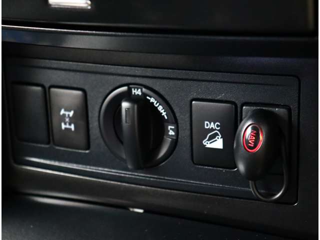 トヨタ ランドクルーザープラド ２．８ ＴＸ ディーゼルターボ ４ＷＤ H27年 (関東) 99