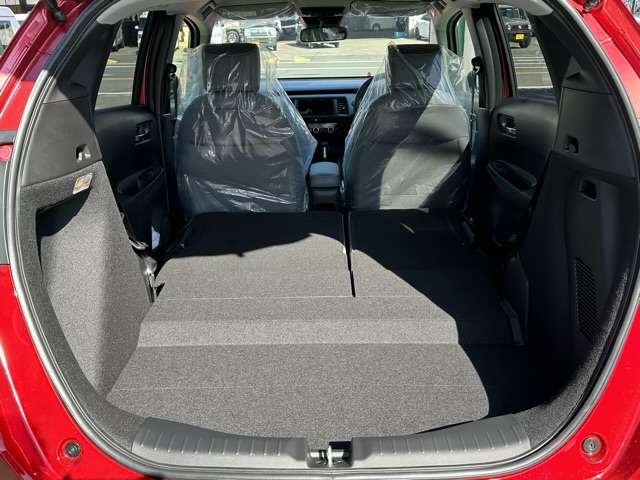 ホンダ フィット　ハイブリッド １．５ Ｅ：ＨＥＶ ＲＳ R5年 (東海) 99