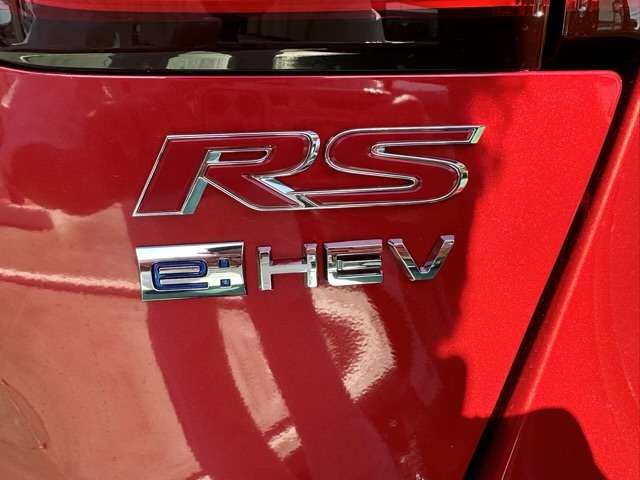 ホンダ フィット　ハイブリッド １．５ Ｅ：ＨＥＶ ＲＳ R5年 (東海) 99