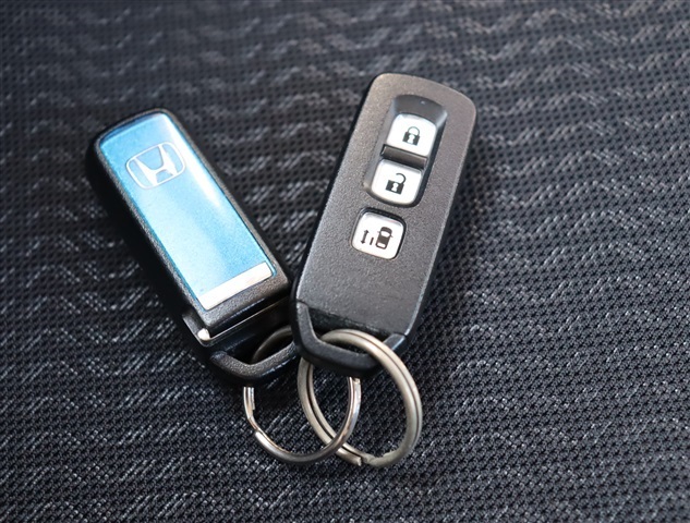 ホンダ Ｎ　ＢＯＸ＋ ６６０ Ｇ Ｌパッケージ ２トーンカラースタイル H25年 (関東) 99