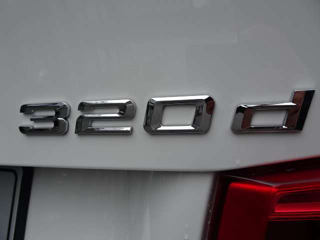 ＢＭＷ ３シリーズ ３２０ｄ　Ｍスポーツ H29年 (近畿) 99