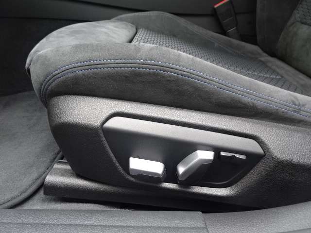 ＢＭＷ ３シリーズ ３２０ｄ　Ｍスポーツ H29年 (近畿) 99