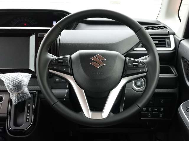 スズキ ソリオ １．２ バンディット ハイブリッド ＭＶ R5年 (東海) 99