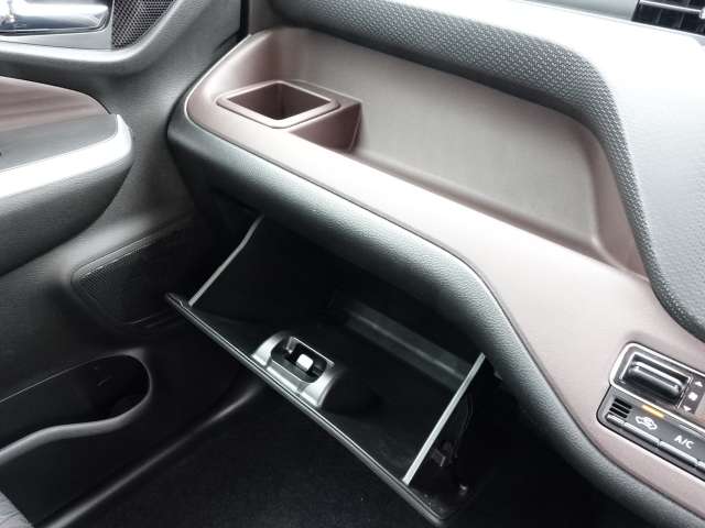 スズキ ソリオ １．２ バンディット ハイブリッド ＭＶ R5年 (東海) 99