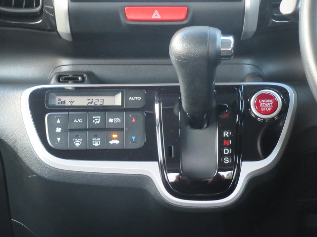 ホンダ Ｎ　ＢＯＸ ６６０ カスタムＧ ターボＡパッケージ H26年 (関東) 99