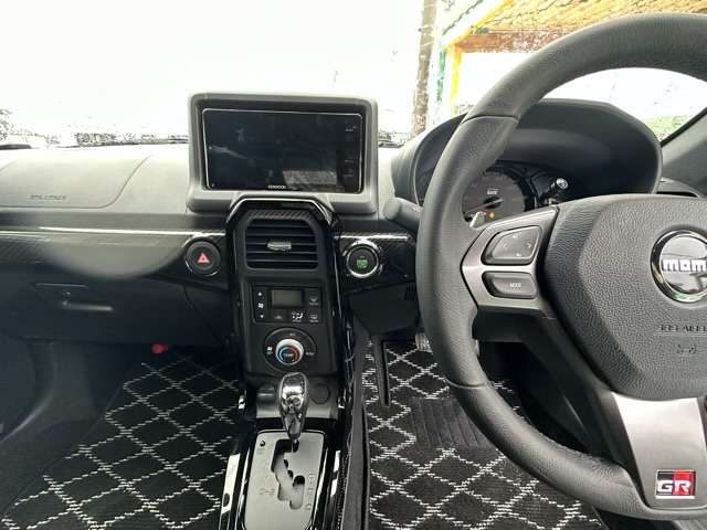 トヨタ コペン ６６０ ＧＲ スポーツ R4年 (東海) 99