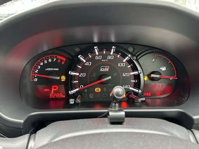 トヨタ コペン ６６０ ＧＲ スポーツ R4年 (東海) 99