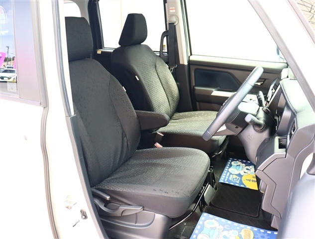 トヨタ ルーミー １．０ カスタム Ｇ R3年 () 99