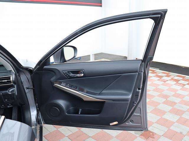 レクサス ＩＳ２５０ ２５０ バージョンＬ H25年 (関東) 99