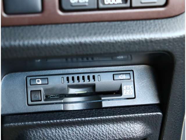 トヨタ エスクァイア　ハイブリッド １．８ ハイブリッド ＧＩ H30年 (関東) 99