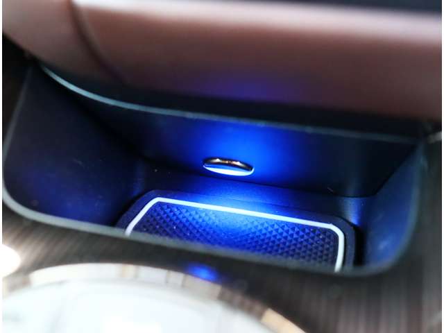 トヨタ エスクァイア　ハイブリッド １．８ ハイブリッド ＧＩ H30年 (関東) 99