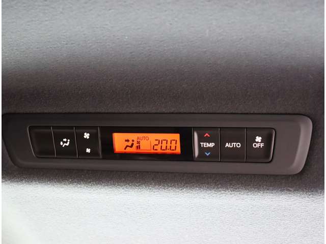 トヨタ エスクァイア　ハイブリッド １．８ ハイブリッド ＧＩ H30年 (関東) 99